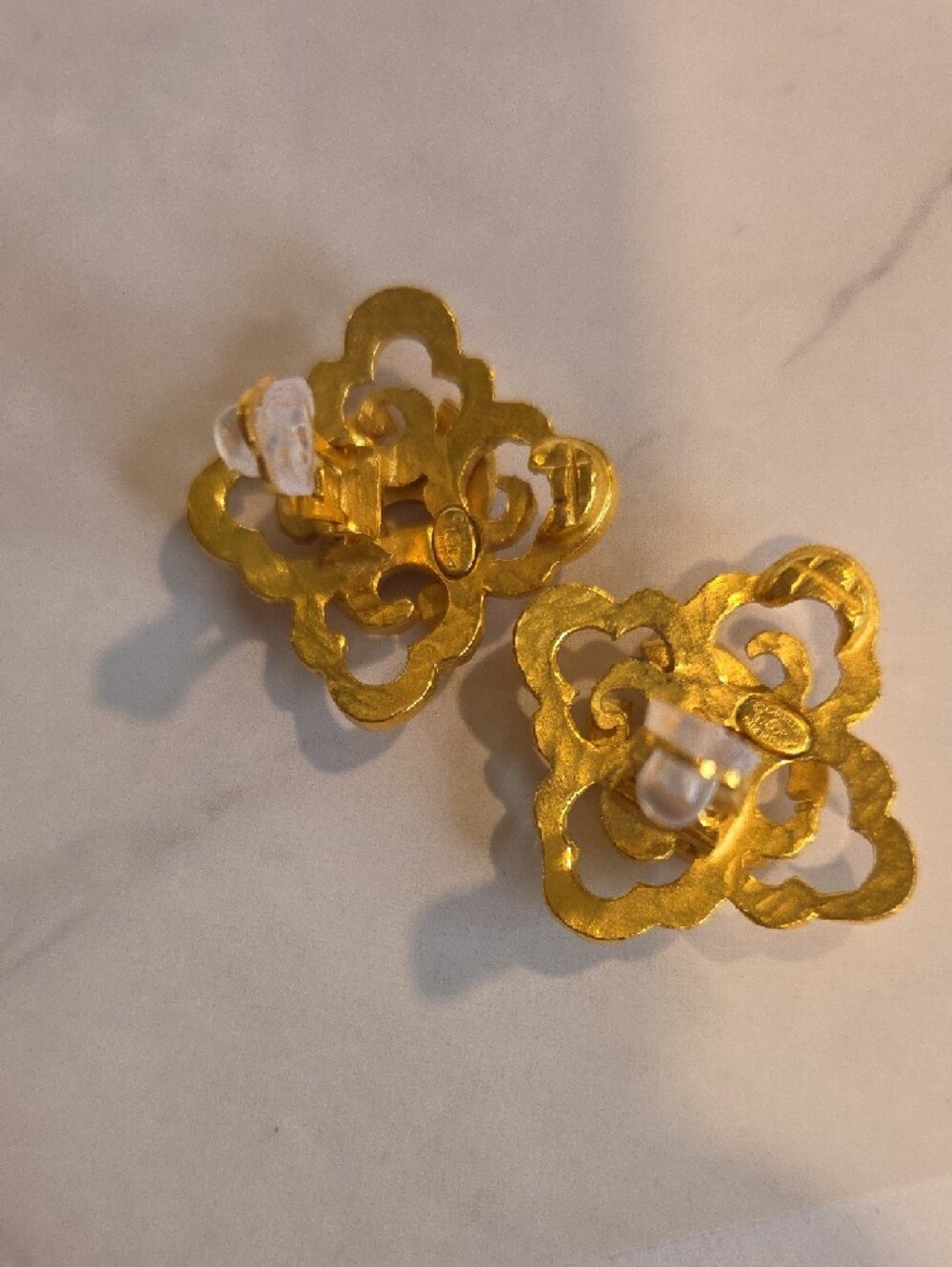 Chanel Gold-Tone Floral Logo Clipon Earrings -COA - Picture 6 of 11
